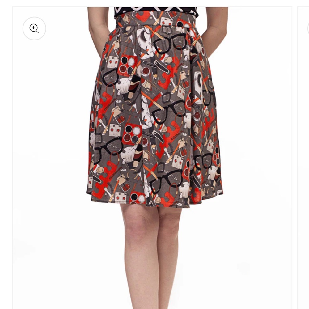 Retrolicious purse fillers skirt